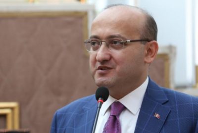 `Kirli postallarınızla ancak kendiniz kirlenirsiniz`