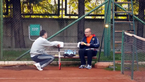 Bakan Şimşek`in tenis keyfi Bakan Şimşek`in tenis keyfi