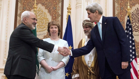 İran-ABD doğrudan görüşmeleri başladı İran Dışişleri Bakanı Cevad Zarif ile ABD Dışişleri Bakanı John
