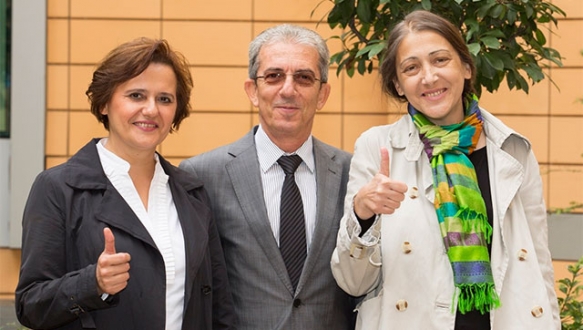 25 yıllık arkadaşından en anlamlı hediye 25 yıllık arkadaşından en anlamlı hediye