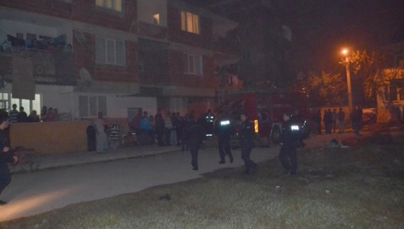 Eşiyle tartıştıktan sonra evini yakmak istedi