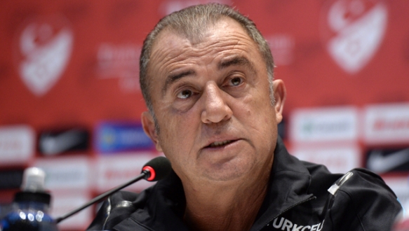 Fatih Terim, Brezilya maçı öncesi düzenlediği basın toplantısında, "Karar Dunga`nın;