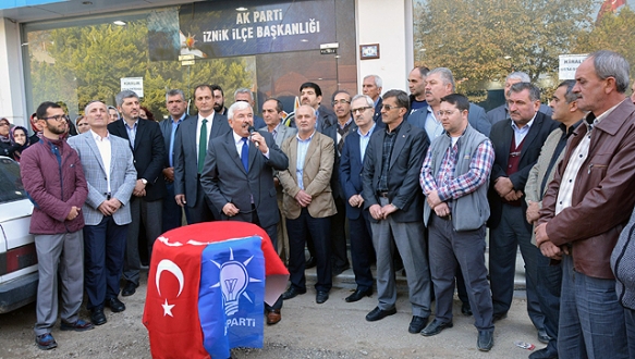 Çil adaylığını açıkladı