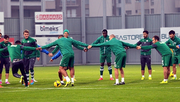 Timsah`ın keyfi yerinde Timsah`ın keyfi yerinde