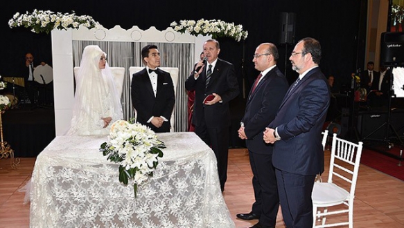 Hakan Fidan`ın oğlu evlendi Hakan Fidan`ın oğlu evlendi