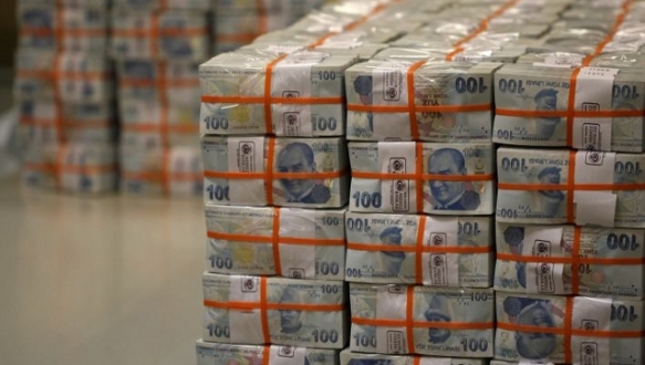 En güçlüsü TL oldu