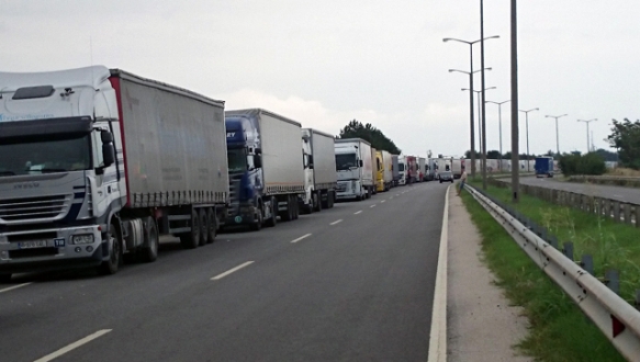 Sınır kapılarında TIR kuyruğu