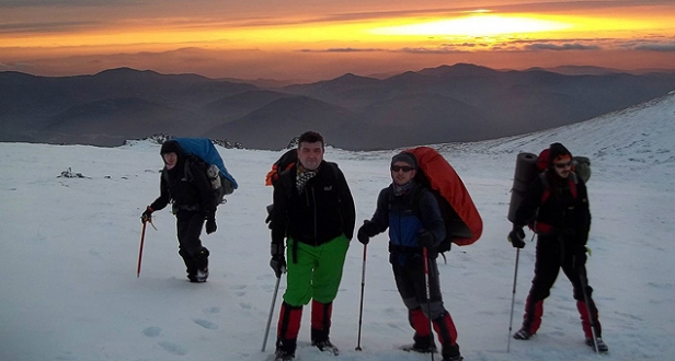 -5 derecede zirvede -5 derecede zirvede