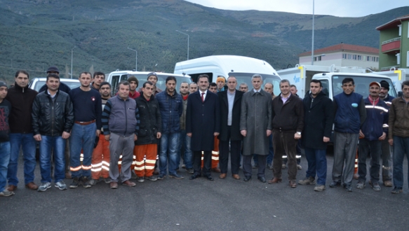 Daha temiz Gemlik için el ele verdiler Daha temiz Gemlik için el ele verdiler