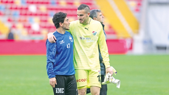 İş parada kariyerde değil yürekte İş parada kariyerde değil yürekte