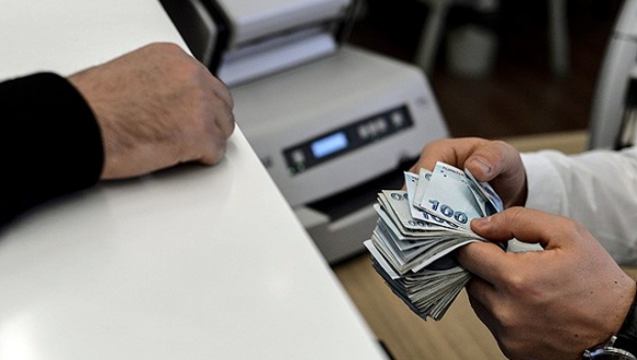 583 bin kişi kredi çekti