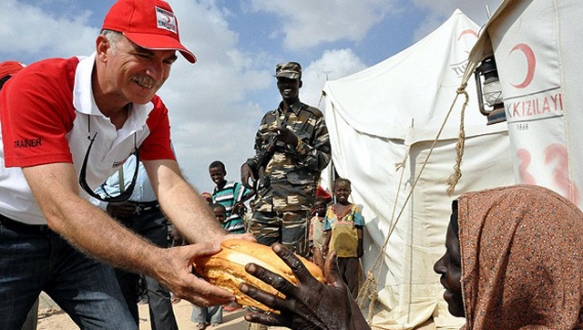 Türkiye insani yardımda dünya birincisi