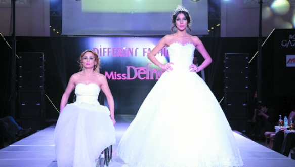 Bu defilede `engel` yok Bu defilede `engel` yok