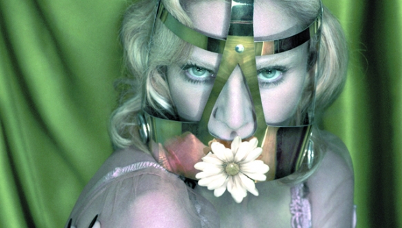 Madonna Mert`e emanet Madonna Mert`e emanet