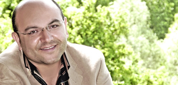 Albümü yok satıyor