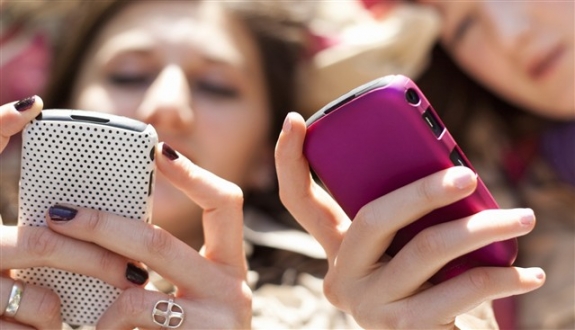 Saniyede 4 bin SMS attık Saniyede 4 bin SMS attık