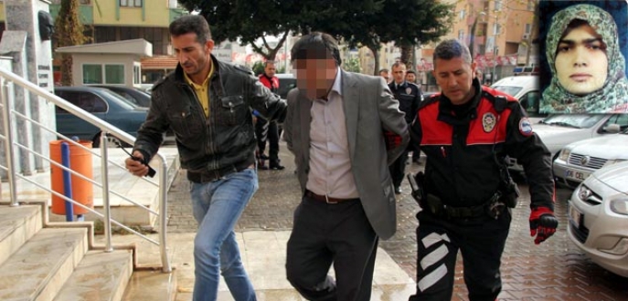 Boşandığı öğretmen eşini boğazını keserek öldürdü