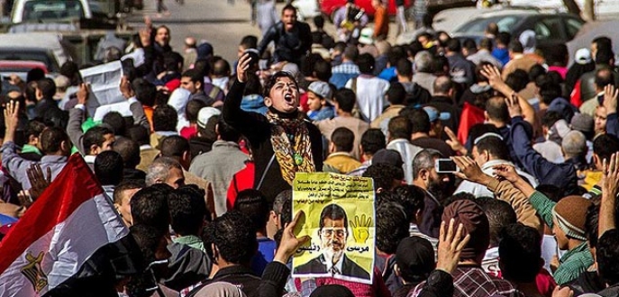 Mısır’da darbe karşıtı gösteriler sürüyor