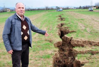 Şiddetli yağış tarlayı bu hale getirdi