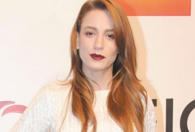 En beğenilen yüz Serenay