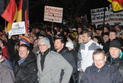 İslamlaşma karşıtı gösteriye protesto