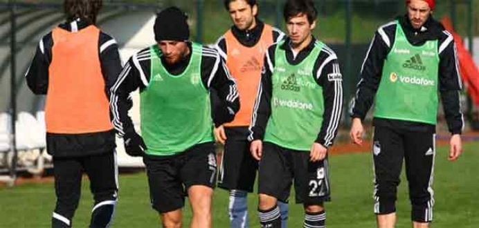 Beşiktaş ile Akhisar Belediyespor 5. maça çıkıyor