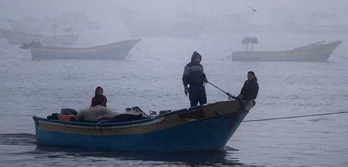 İsrail’den Gazzeli balıkçılara ateş