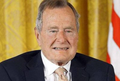 George Bush yine hastaneye kaldırıldı