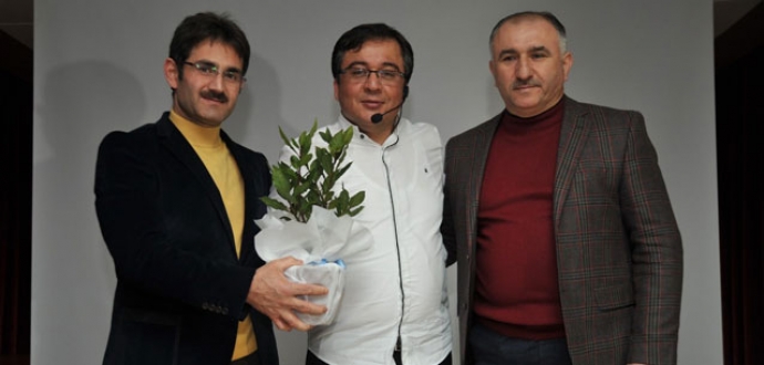 Mehmet Akif Ersoy Orhangazi’de anıldı