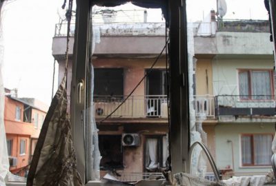 Patlamanın yaşandığı mahalle savaş alanına döndü