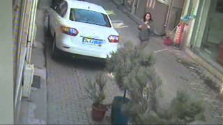 Bursa’da yaşanan deprem anı kamerada