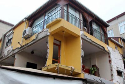 Tuzla’da patlama: 4 yaralı!