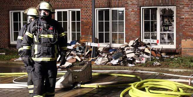 Almanya’da gazete binası kundaklandı