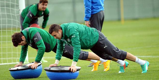 Timsah’ta ‘durmak’ yok