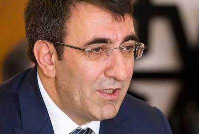 ‘Faizler ve enflasyonda düşük rakamları temenni ediyoruz’