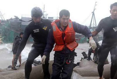 Güney Kore açıklarında gemi kazası