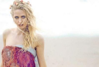 Kendi kendini ele verdi