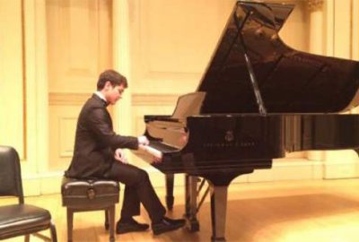 Tambi, hayalindeki salonda konser verdi