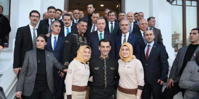 Erdoğan, rekortmen börekçiyi saraya davet etti