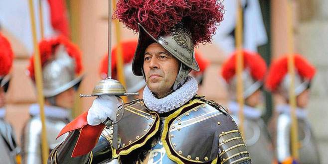 İşte Papa’nın yeni koruma müdürü