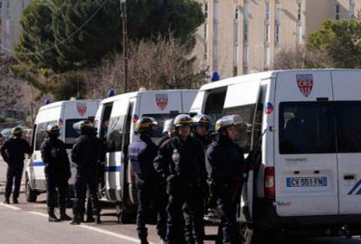 Fransa’da polise yeni saldırı