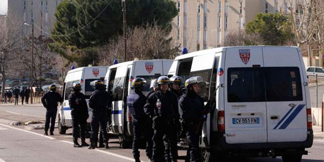 Fransa’da polise yeni saldırı