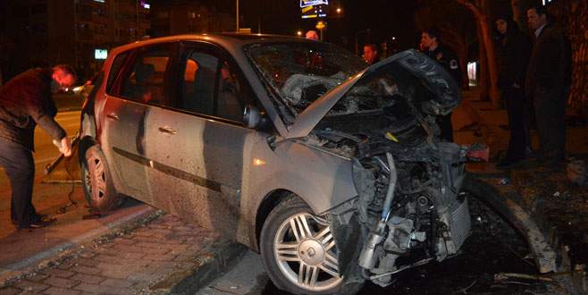 Bursa’da feci kaza! 3 yaralı