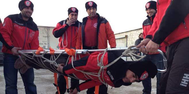 Kamptaki Suriyelilere ‘Acil Yardım Eğitimi’