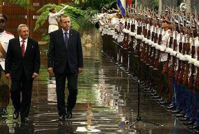 Cumhurbaşkanı Erdoğan Küba’da resmi törenle karşılandı