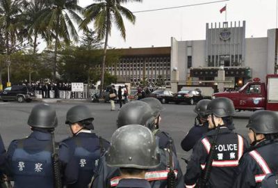 İsyancı mahkumlar İntihar etti