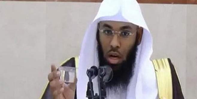 Suudi imam: Dünya dönmüyor çünkü…