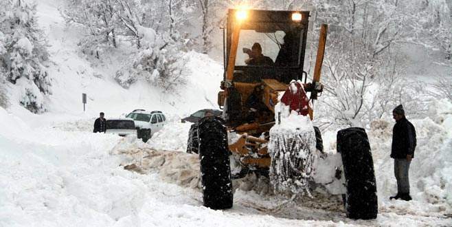 Bursa’da 37 köy yolu kapalı
