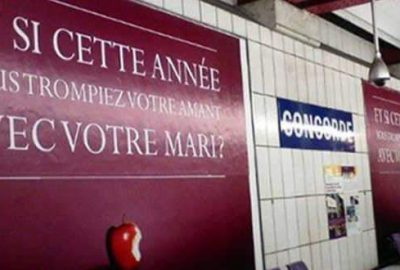 Billboardlarda ‘Eşini aldat’ ilanları!