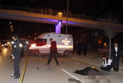 Başka birisine yazdığı mesajlarını gören eşinden kaçıp köprüden atladı.